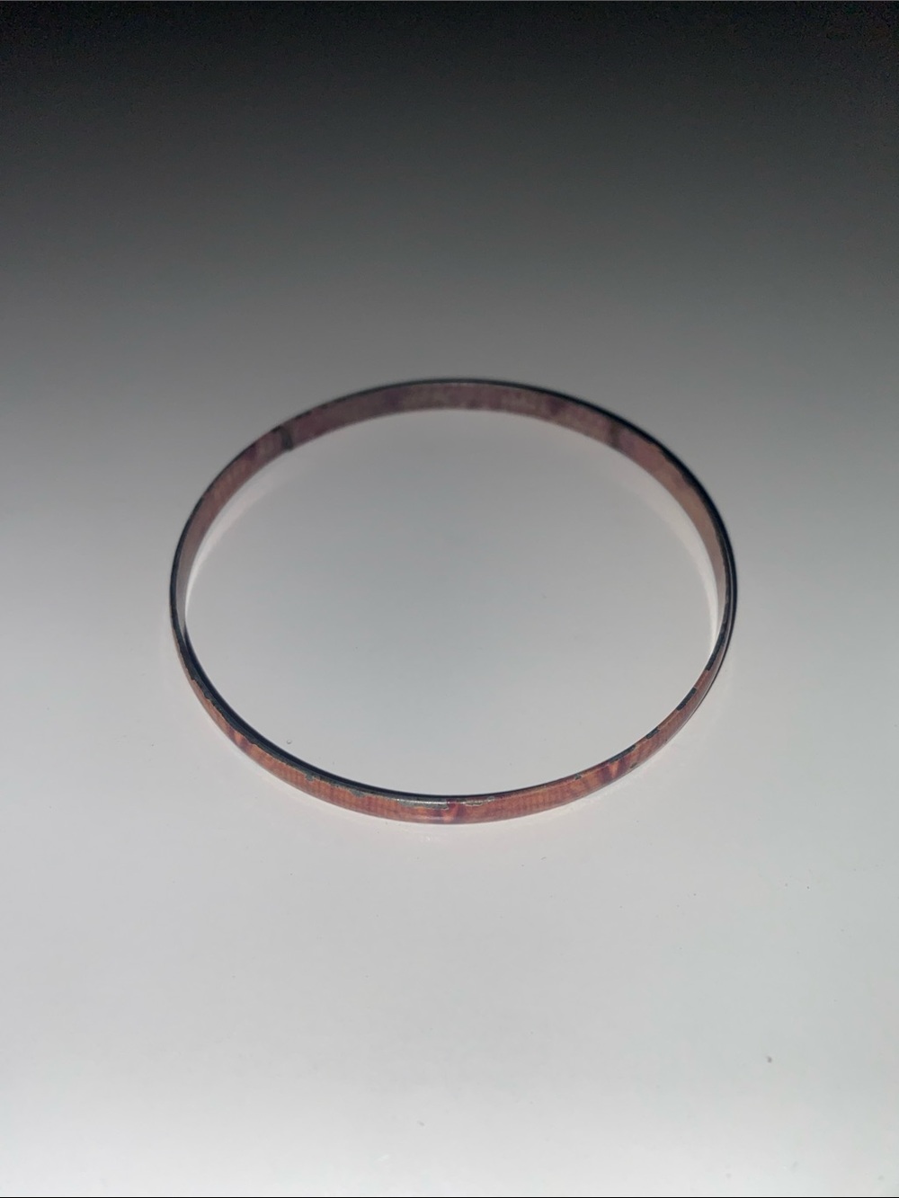 Thin Wood-Pattern Bangle Bracelet - Brown
